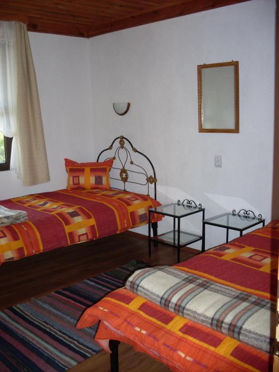 Tsutsovi House Hotel Kalofer Room photo